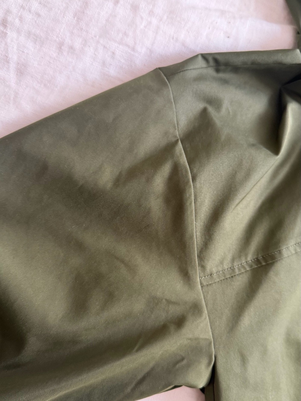 Babaton Cropped Windbreaker in Olive Green - Picture 9 of 9